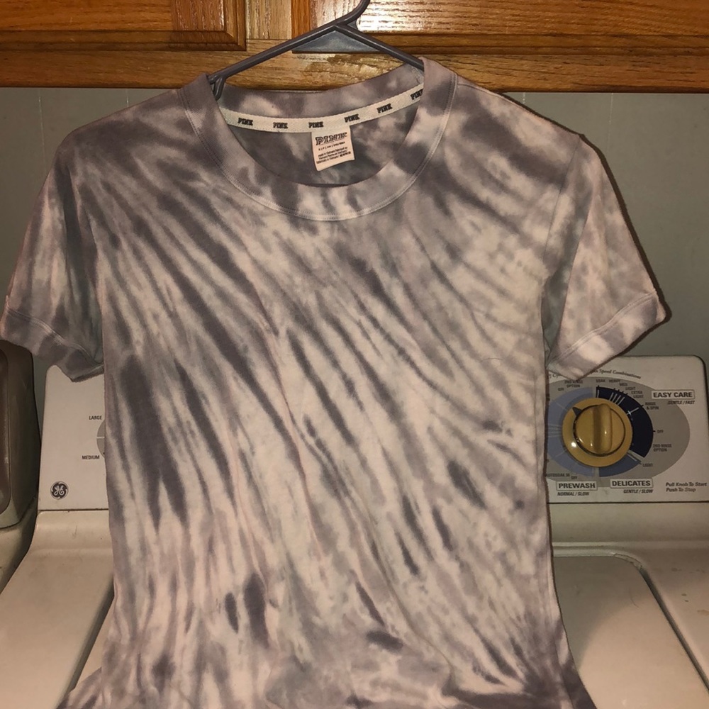 VS tee, tie dye!